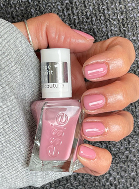 ESSIE扭扭瓶188半透兰花粉指甲油