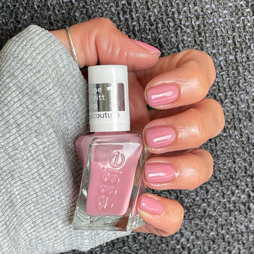 ESSIE扭扭瓶188半透兰花粉指甲油