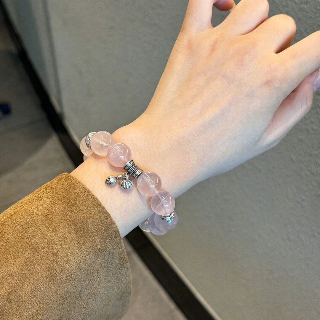 赵露思天然水晶手链马达加斯加粉晶手串时尚百搭手串
