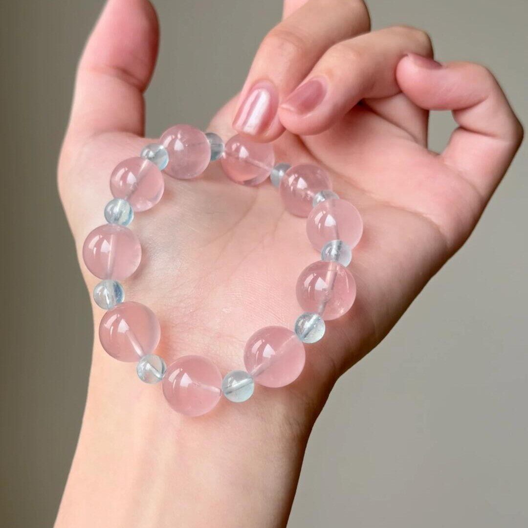 星光粉晶马粉手串女招桃花串珠通透天然海蓝宝水晶手链手饰品