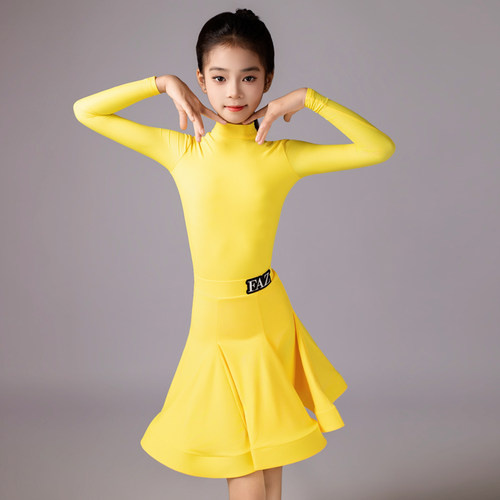 FAZ拉丁舞蹈练习规定比赛服