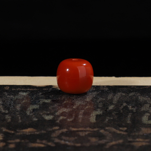 四川南红玛瑙柿子红老型珠桶珠直径8mm对孔7mm亮光老形珠 176号