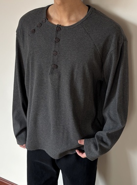 布老哥Blog秋季肌理感不规则亨利领长袖短款百搭打底弹力内搭W520