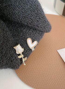 爱心不对称S925银针耳钉