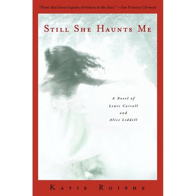 【POD预售商品】Still She Haunts Me