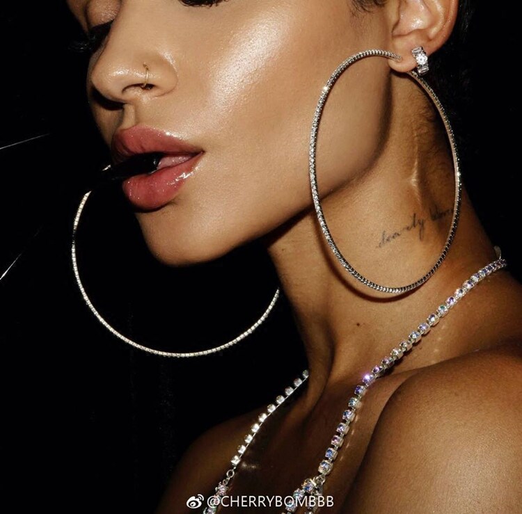 欧美个性夸张夜店网红复古夜店舞台dj女歌手嘻哈水钻大耳圈耳环潮