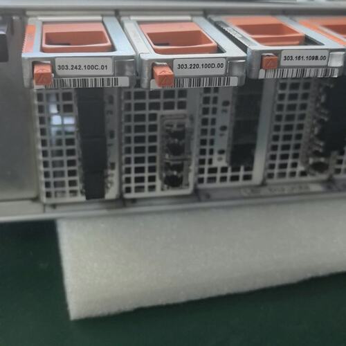议价EMC网卡303-242-100C-01303-242-100C-00303-242-100C-02
