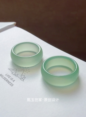 天然浅绿玛瑙戒指跑环油青色食指中指戒指高冰玉髓素圈尾戒