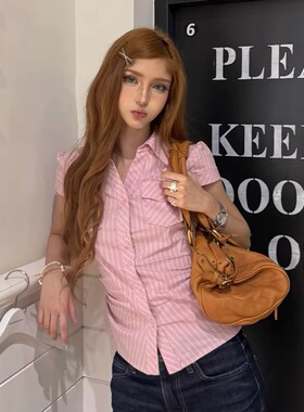 韩系学院风粉色条纹正肩掐腰剪裁设计感短袖衬衫2025夏季新款上衣