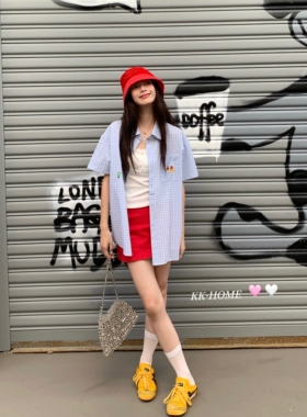 韩系蓝色格子刺绣短袖衬衫女2026夏季新款设计感宽松慵懒甜美衬衣
