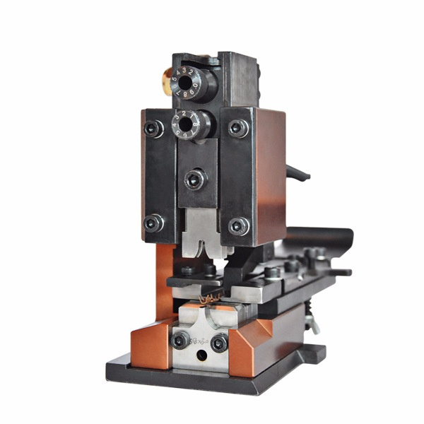 LN 端子压接模具 OTP模具 端子机模具 连带端子模具 直式端子模具