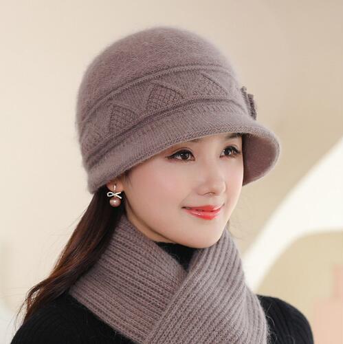 品质兔毛妈妈帽女中老年秋冬新款加厚加绒帽围脖套件时尚休闲盆帽