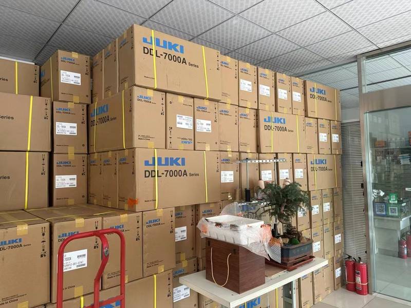 电脑重机工业缝纫机Sewing machine杰克全自动家用平缝机服装加工