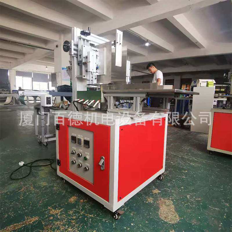 厦门厂家快速手动封盒机半自动饼干食品纸盒热熔胶粘盒机糊盒机