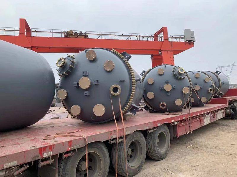 厂家直供搪瓷反应釜搪玻璃反应罐搪玻璃反应锅不锈钢搅拌罐