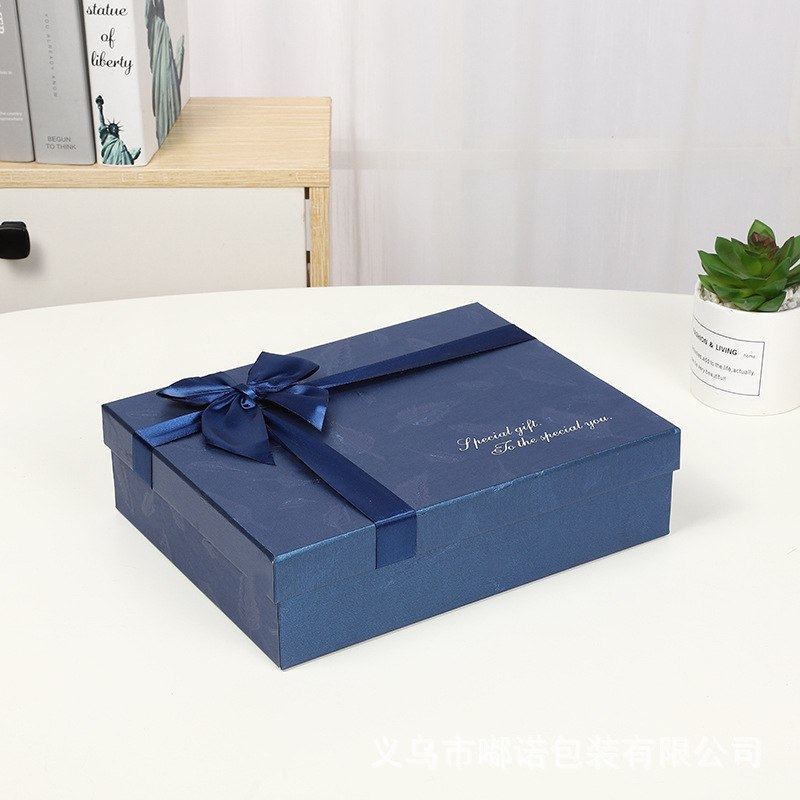 新款直销现货包装盒 节日蓝色蝴蝶结商务礼品盒 剃须刀礼品套装手