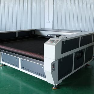 面料自动送料激光切割机 毛绒玩具布料皮革全自动上料激光切割机