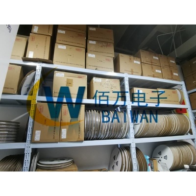 UT 贴片铝电解电容器 SMD 16V25V 35V50V 100UF 220UF 470UF 整盘