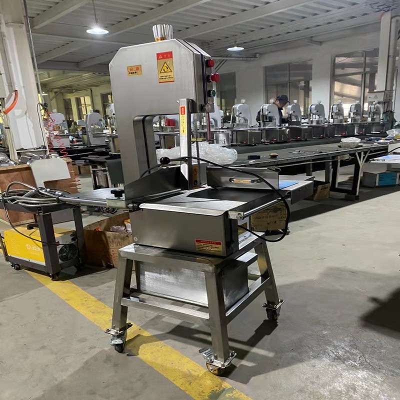 锯骨机商用切骨机电动台式小型切割牛骨冻肉猪蹄锯肉机据排骨