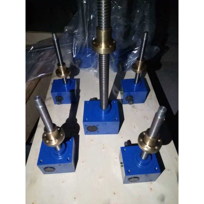 上海厂家直供SWL15T涡轮蜗杆升降机梯形螺母升降机滚珠丝杆升降机