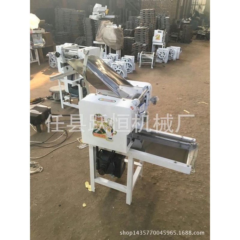 板面搓条机 专做圆条板面出条机 板面搓条拉面机