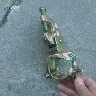 旋转钢板扣件日式木工管管悬梁配件辅方夹连接件卡扣冲压镀锌