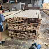 工程木方枕木立柱大梁跳板木方木条料建筑木方垫板防腐木户外工地