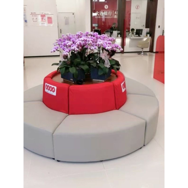 早教幼儿园医院银行大厅休息等候区绕圆柱软包沙发凳创意圆形卡座