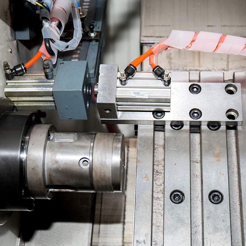 全自动数控仪表车床 小型线轨数控车床 YD6136数控车床