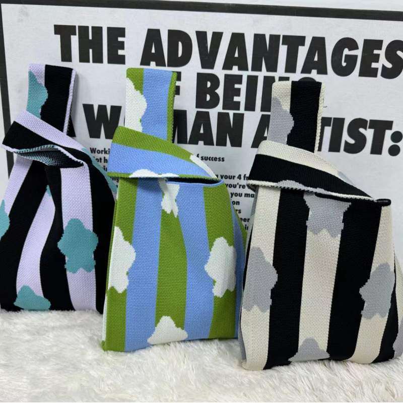 新品 针织手腕包包女可爱甜美花朵日百搭休闲手拎单肩包盒饭钱包,箱包皮具/热销女包/男包,手拿包,淘宝优惠券,粉丝福利购,淘宝优惠卷