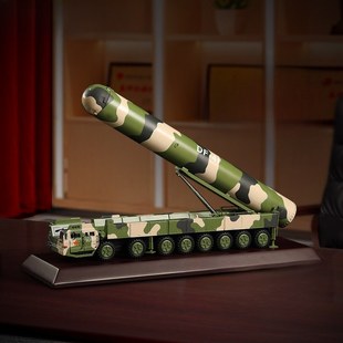1:48东风41导弹模型车核导弹DF-41合金军事摆件洲际仿真战略发射
