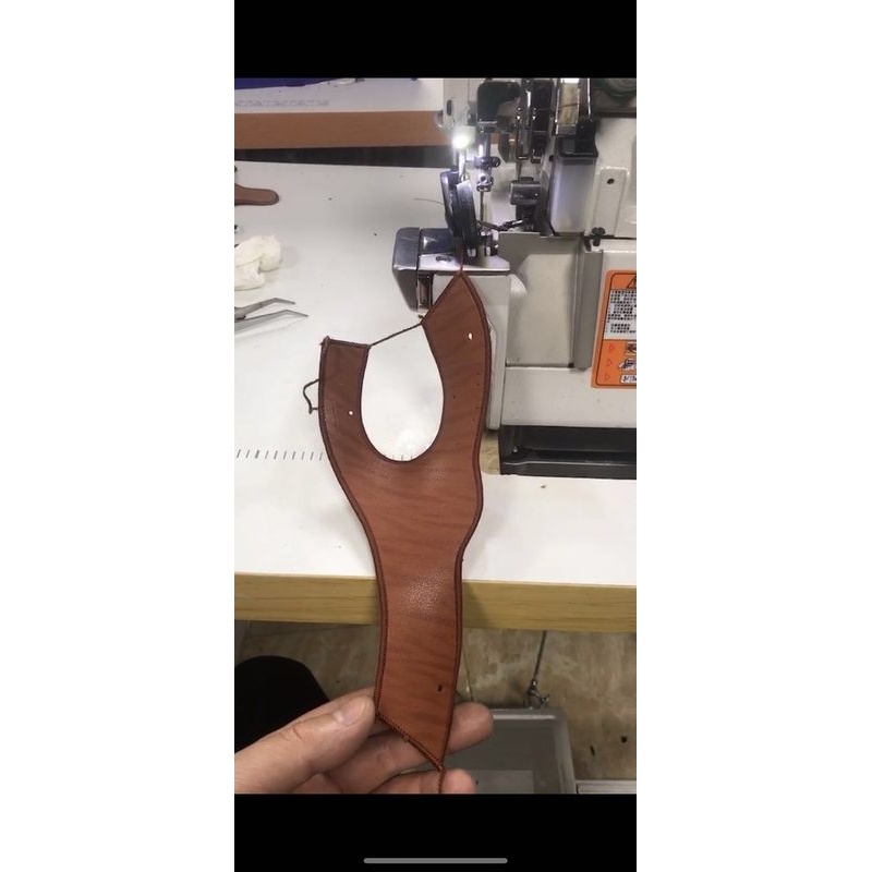 小嘴拷边机 EXT差动圆领衫三线四线锁边机 同步细嘴拉腰包缝机