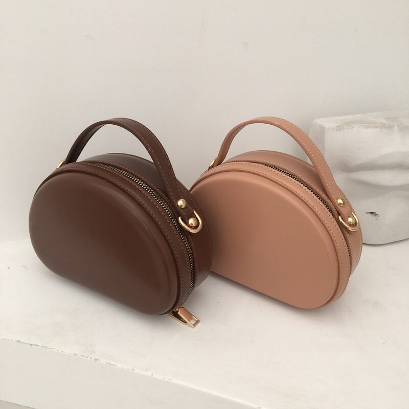 优选包包女2024新款时尚韩版女士斜挎小包ins百搭质感定型手提单