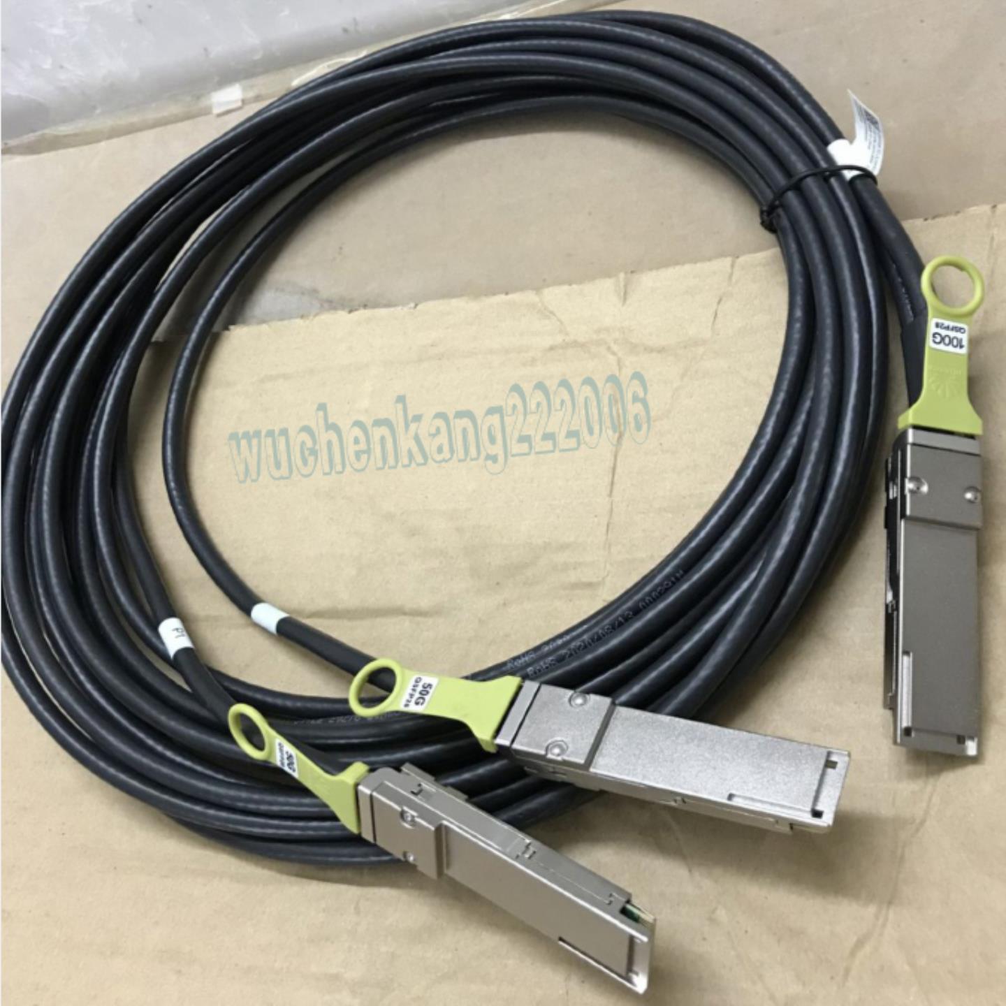 **交换机线QSFP28-100G转2X50G-CU5M/04052999高速电缆一*