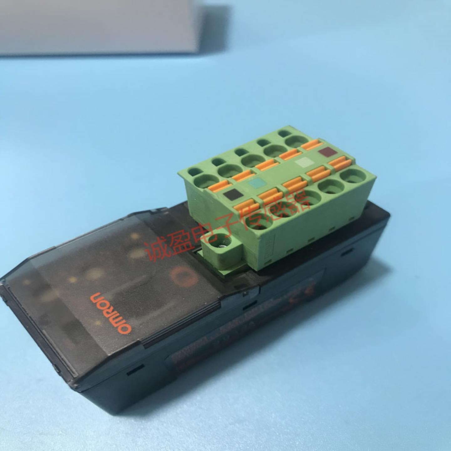 **光电传感器 E3X-DRT21 现货E3X-DRT21-S*