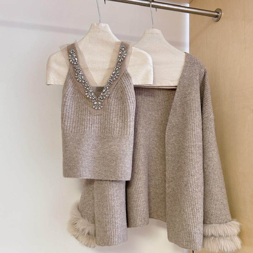 狐狸毛针织开衫女吊带背心两件套