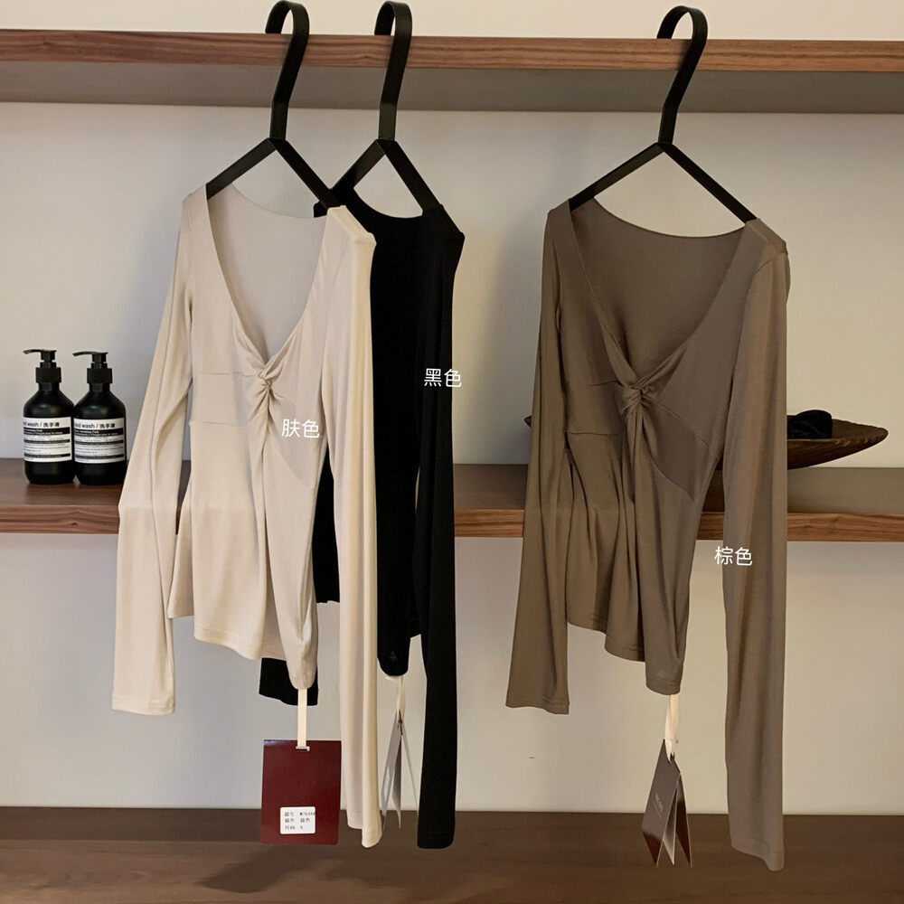 天使肌肤扭结长袖T恤女秋冬绝美