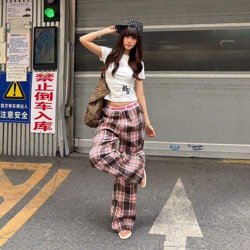 春季复古格子宽松显瘦阔腿裤女