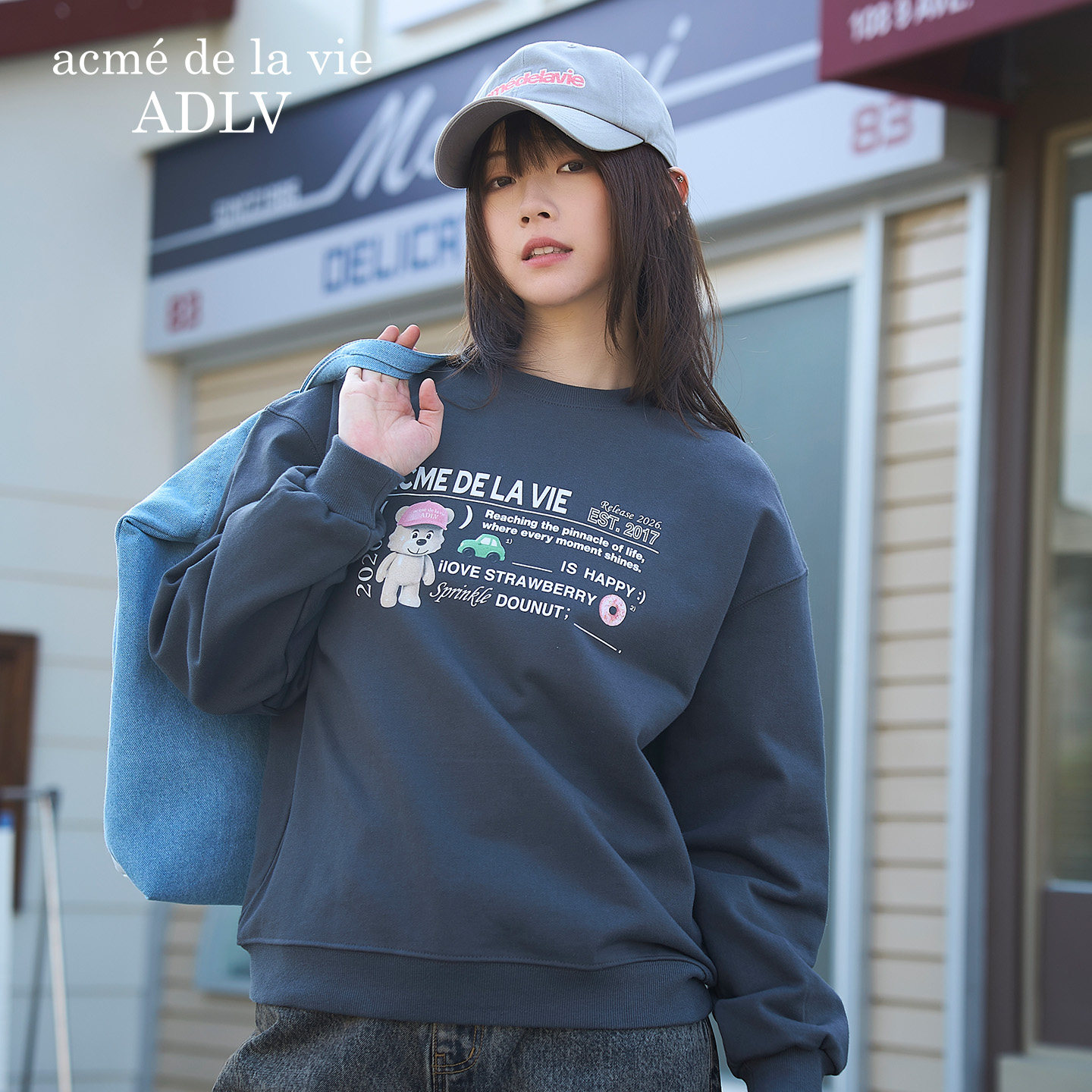 ADLV26年春季新款休闲长袖女款打字熊圆领卫衣宽松打底衫套头上衣