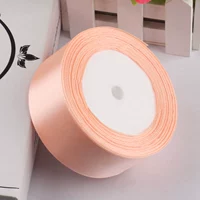 Цвета шампанского