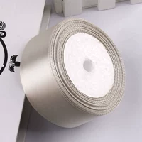 Серебристо-серый