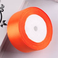 Оранжево-красный