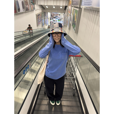 蓝色口袋设计感长袖打底衫t恤女