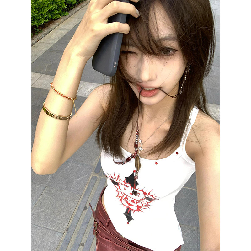 愤怒kitty辣妹不对称吊带小背心女夏季印花烫钻修身短款无袖上衣,女装/女士精品,背心吊带,淘宝优惠券,粉丝福利购,淘宝优惠卷