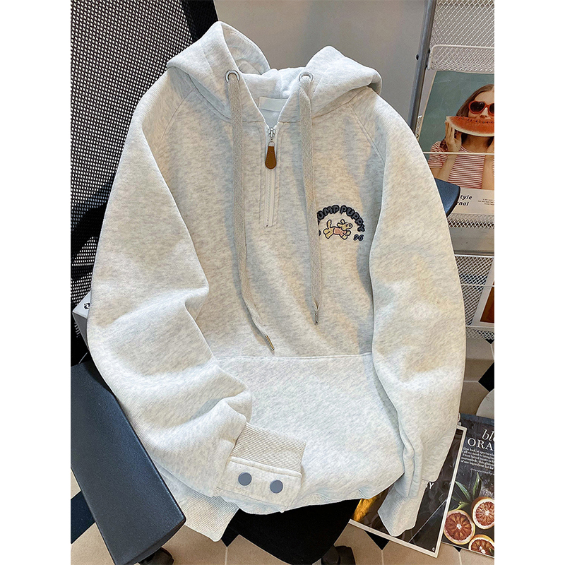 可爱小狗刺绣拉链连帽卫衣女秋冬
