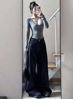 纯欲蕾丝拼接v领长袖t恤女秋冬季灰色内搭打底衫修身收腰短款上衣