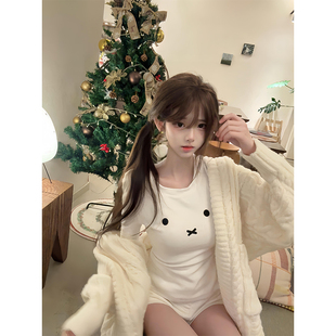 可爱米菲兔印花白色长袖t恤女秋冬修身收腰加绒保暖内搭打底上衣