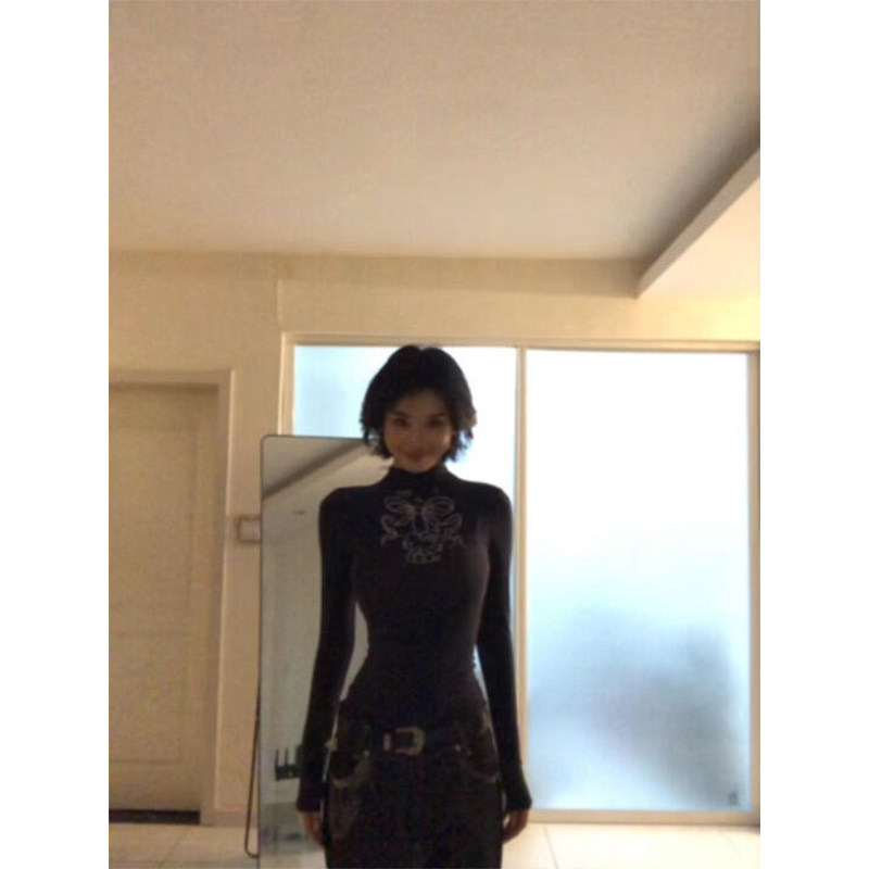 kitty蝴蝶结印花半高领打底衫女秋冬内搭收腰显瘦正肩长袖T恤上衣,女装/女士精品,T恤,淘宝优惠券,粉丝福利购,淘宝优惠卷