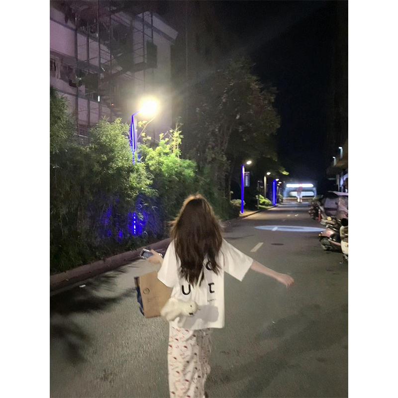 国潮牌哈苏线白色短袖t恤女夏季