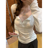 甜辣正肩上衣 内搭修身 纯欲风设计感纽扣v领长袖 t恤女春秋2025新款